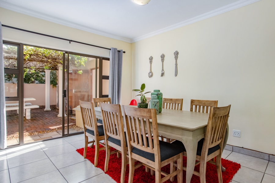 2 Bedroom Property for Sale in Franschhoek Western Cape